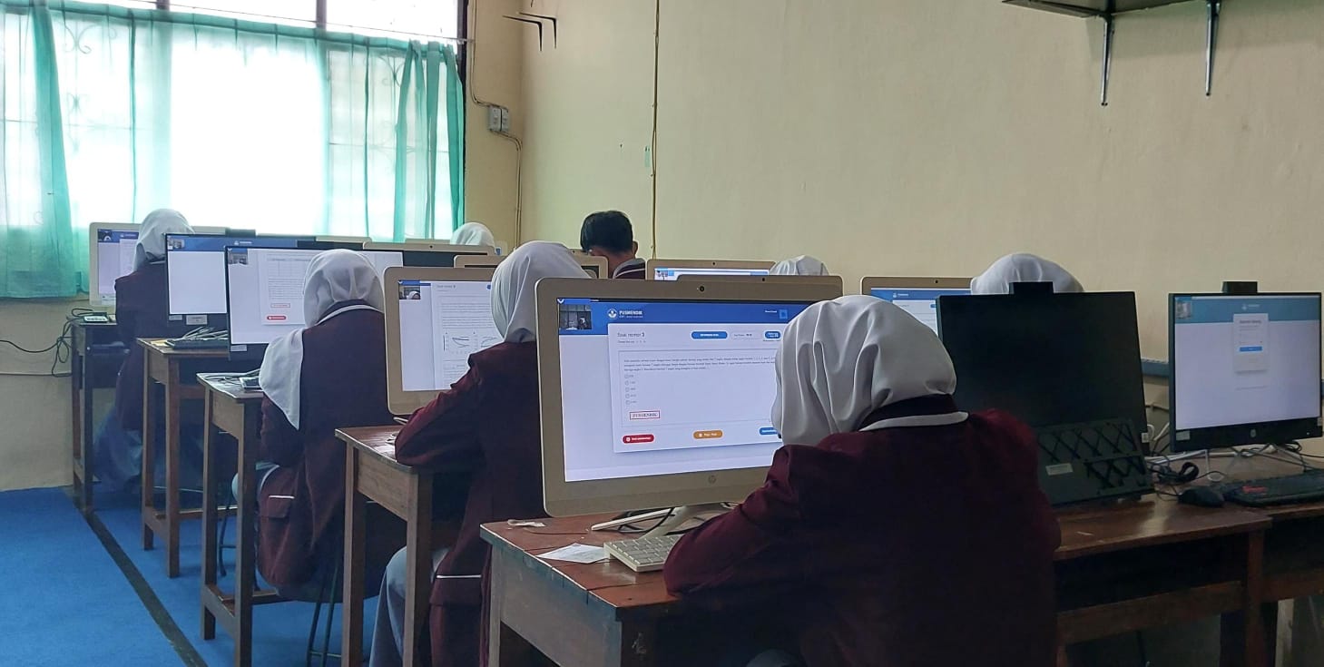 Empat Siswa MAN 2 Kota Cirebon Melaju ke OSN Provinsi, Siap Bersaing di Jawa Barat